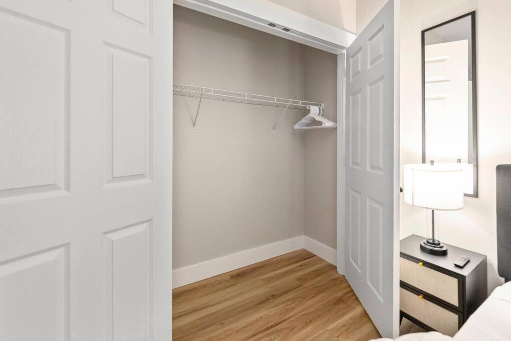 Brand New Cozy Modern Bungalow W/Hot Tub+Movieroom 7 Min From Uptown Charlotte Dış mekan fotoğraf