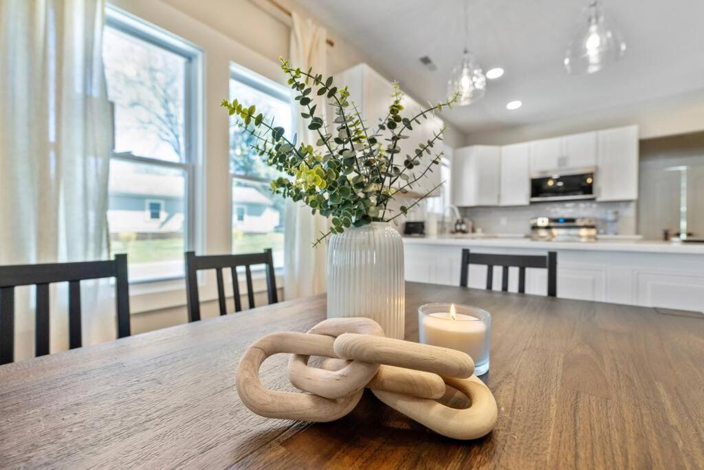 Brand New Cozy Modern Bungalow W/Hot Tub+Movieroom 7 Min From Uptown Charlotte Dış mekan fotoğraf
